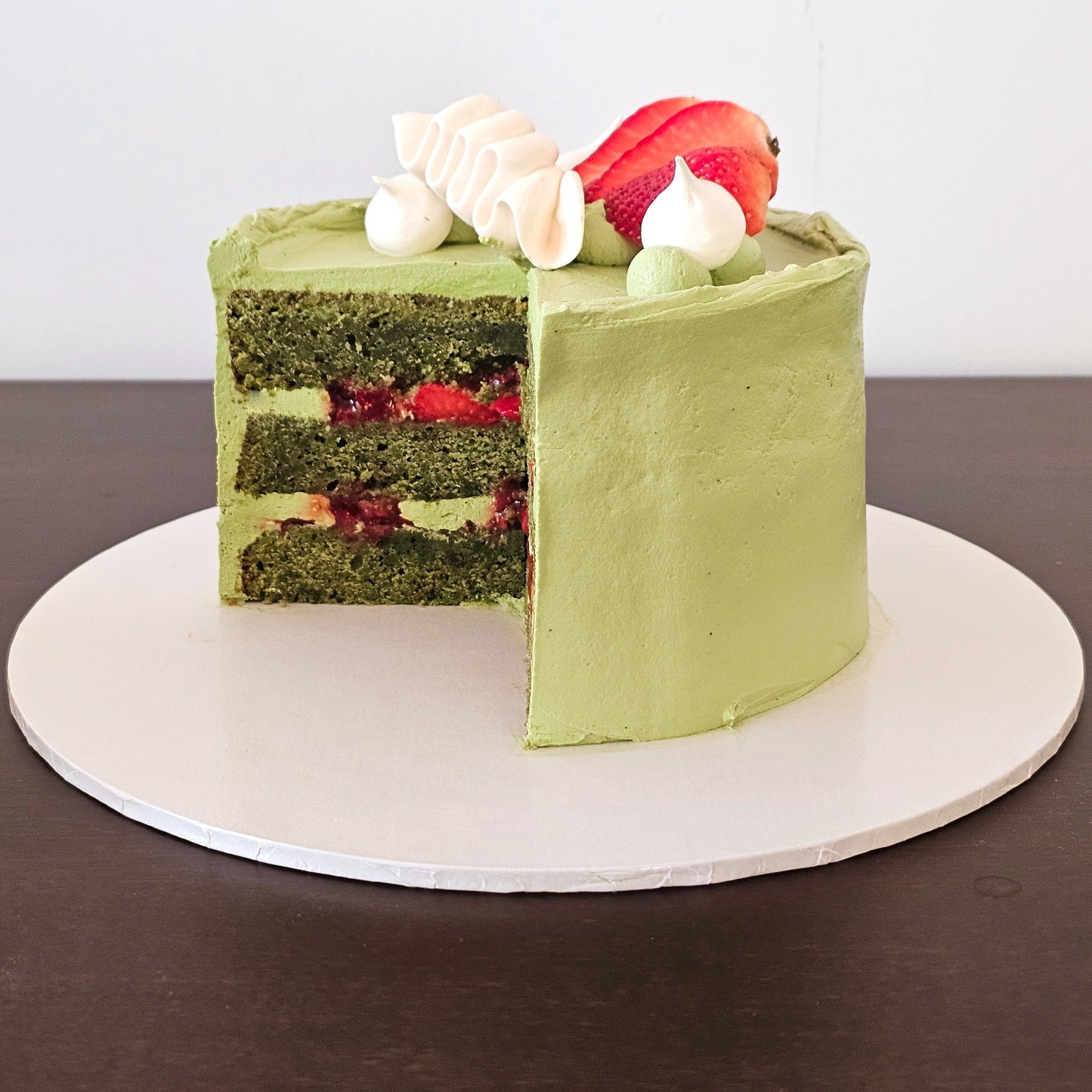 Matcha Strawberry Cake